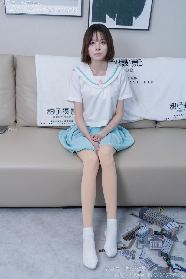 甜予摄影 NO.182 珞珞-板鞋、白棉袜、厚肉丝、小人国剧情[134P/2V/10.5GB]