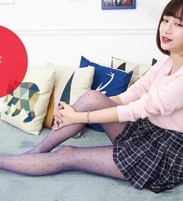 Tights Shop HK 香港網上絲襪商店040 – 珞樱极光系列点点油亮紫色丝袜[1V/107MB]