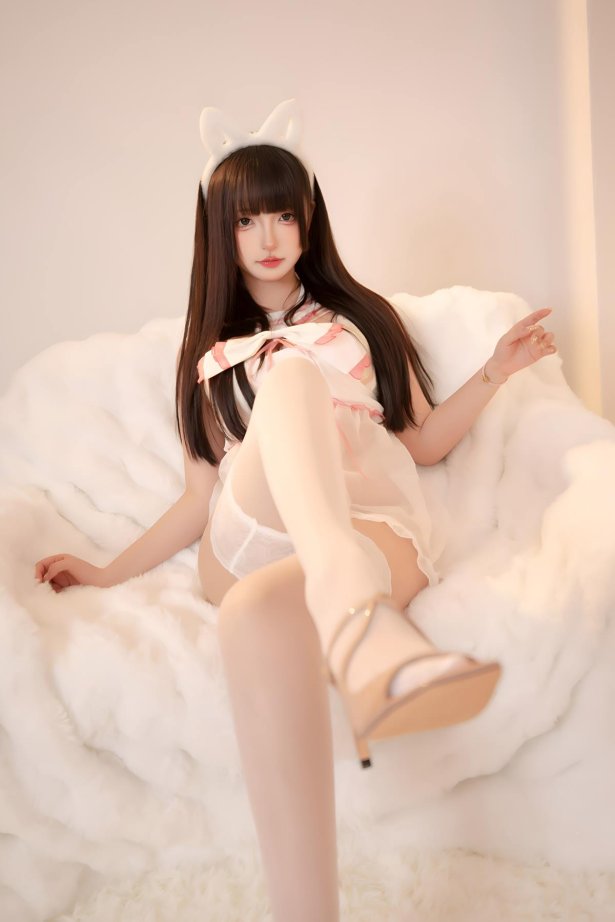 神楽板真冬 NO.259 – 白猫公主[75P/2V/401MB]