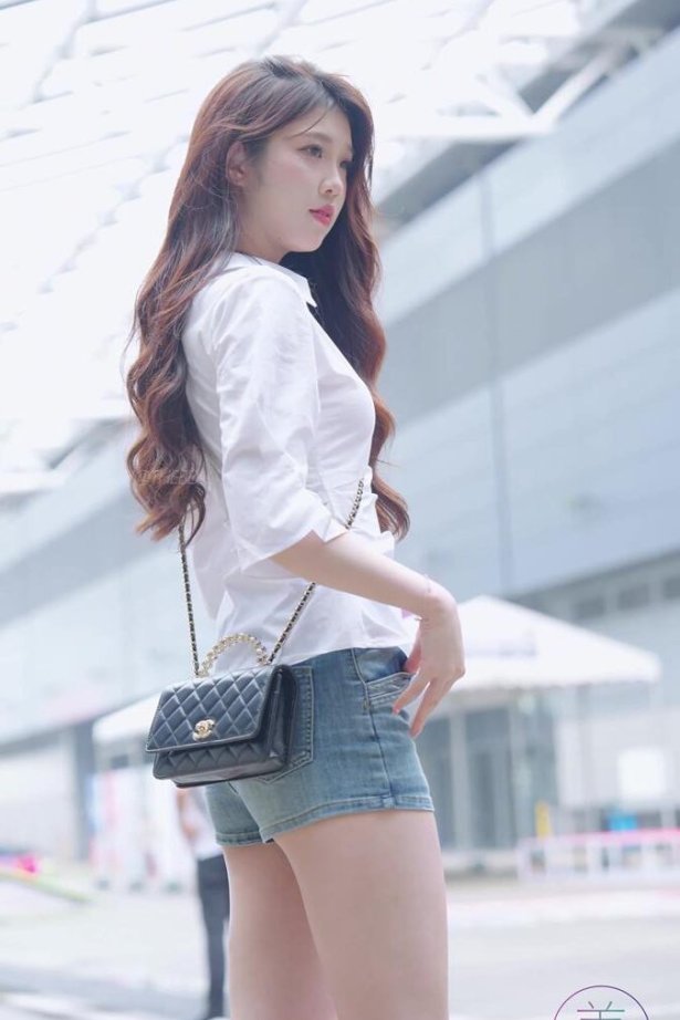 NO.1309 2024 深圳粤港澳大湾区车展 Model 车模随拍 103[1V/367MB]