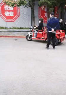 丧尸大片之《釜山行 不通》！