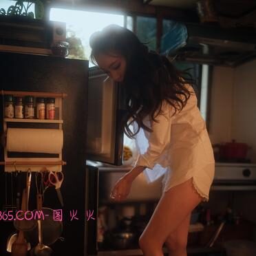 弱光环境人像好不好拍？