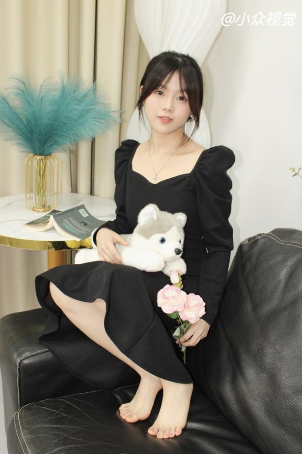 小众视觉 041-小薯条正装与长裙 [94P/933MB]