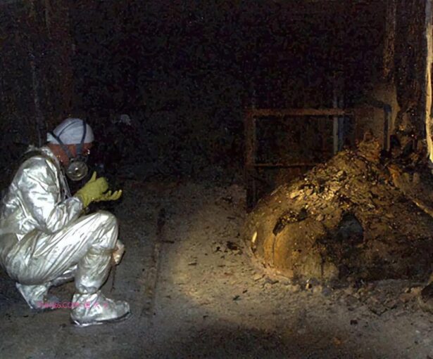 12张“普通”照片背后的恐怖真相：最后一张拍完，他们就消失了