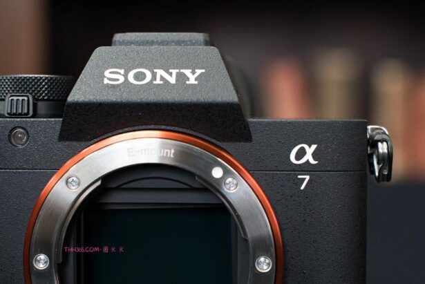 索尼A7M5量产机到货，国产镜头兼容性是“虚惊一场”？