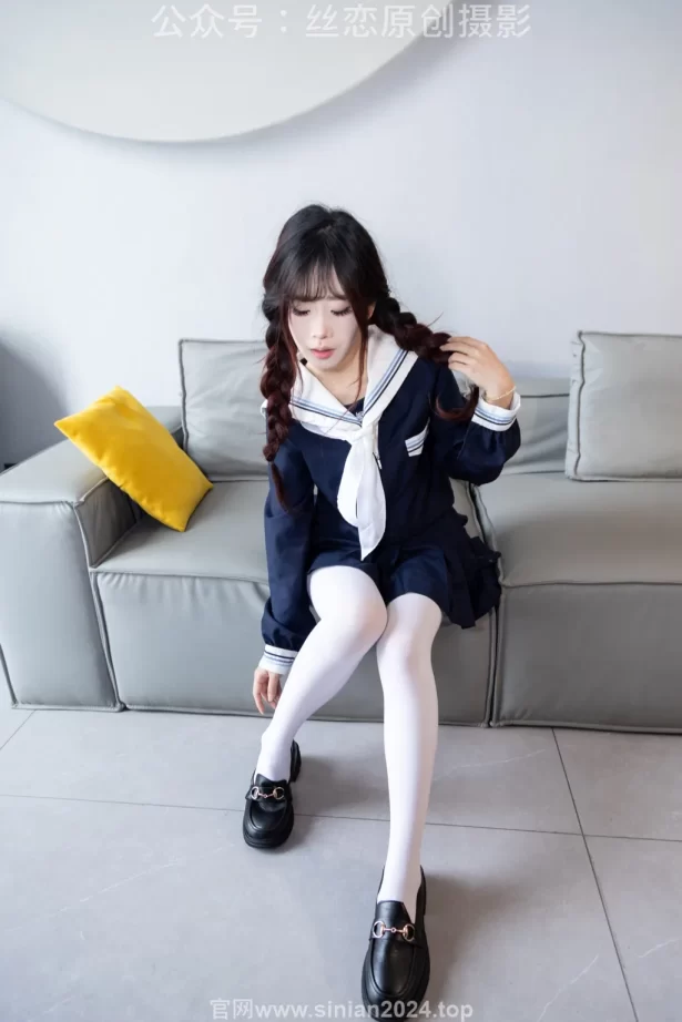 丝恋摄影 NO.001 小梦-乐福鞋 厚白丝[243P/1V/4.38GB]