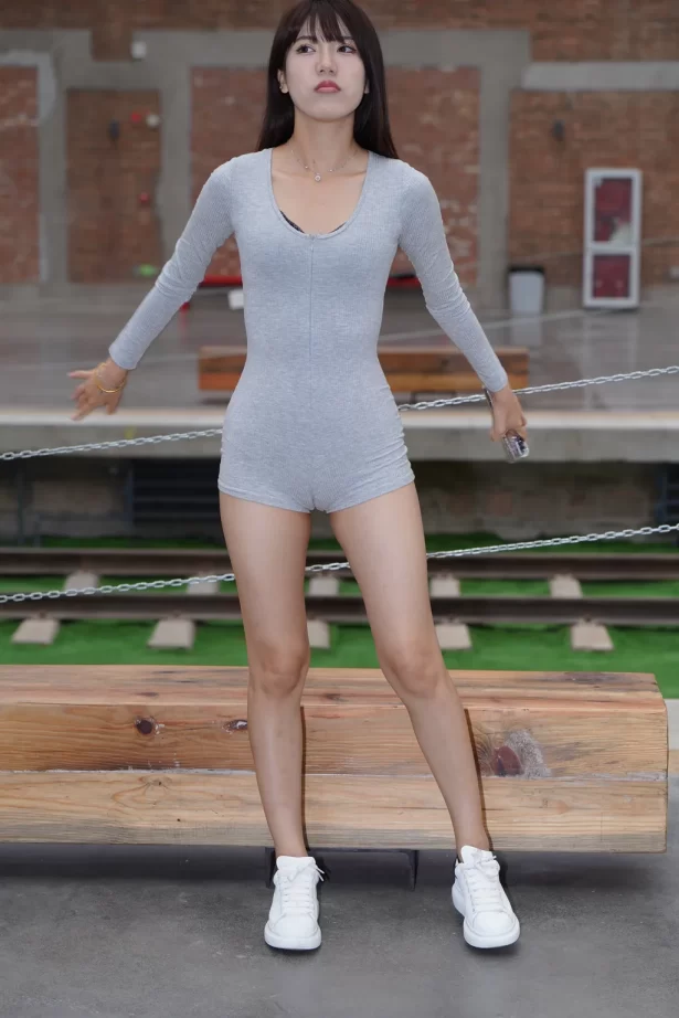 精选街拍作品 NO.6336 kaine模拍作品 – 雨的遐想之你要的爱[780P/2.27GB]