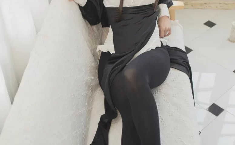 51酱 – 修女[24P/225MB]