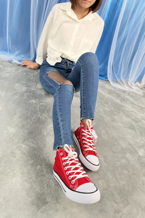 三禾摄影 NO.041 牛仔裤 黑丝 帆布鞋 高跟[239P/1V/4.16GB]