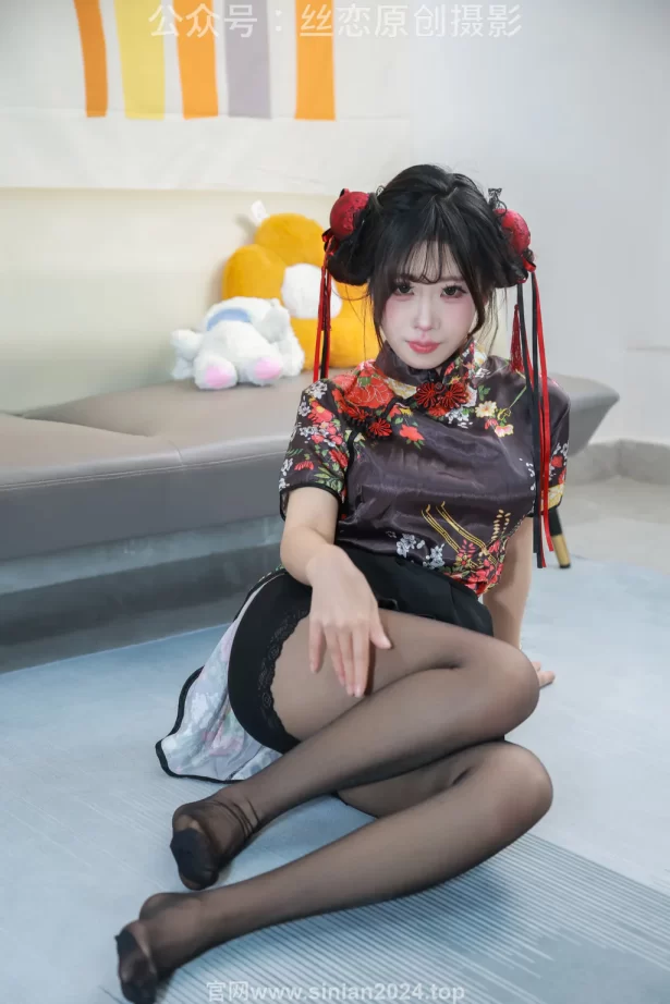 丝恋摄影 NO.011 小梦-绣花旗袍 黑色丝袜 黑色增高鞋[258P/1V/3.67GB]