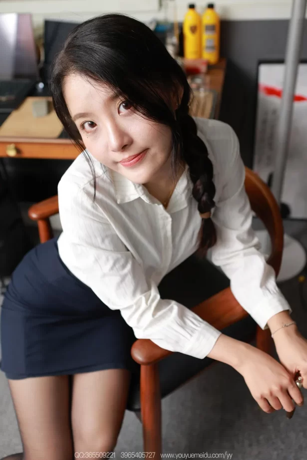 [IESS异思趣向] 2025.09.21 丝享家2163：婉萍《OL的潜规则》[87P/79MB]