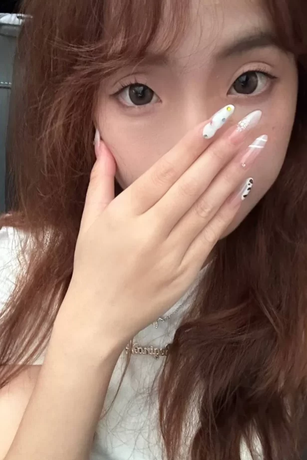 脚模面试脸足同框套路系列-214 可爱女生 [1V/3M]