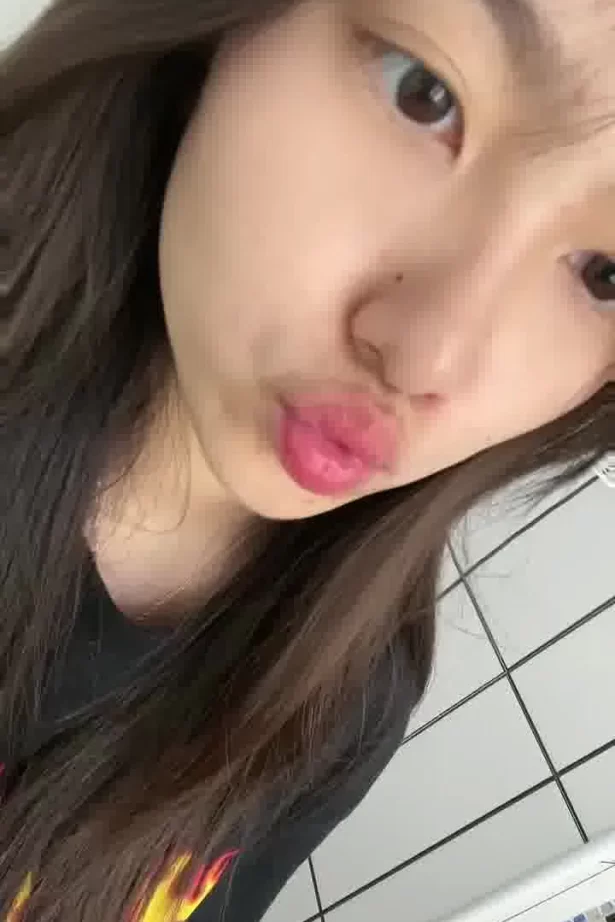 脚模面试脸足同框套路系列-210 高颜值模拟zj [30V/134M]