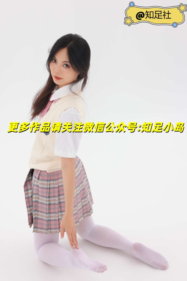 知足小岛 原创拍摄-第32期-小莎-校园的气息，操场的榕树下！