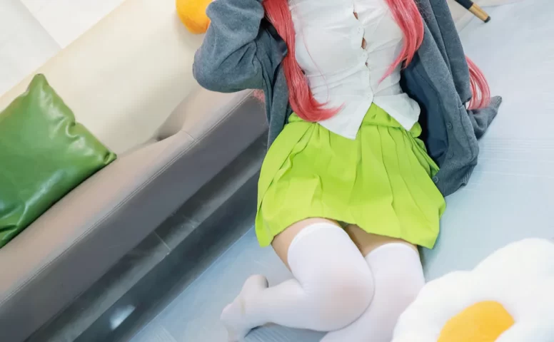 丝恋摄影 NO.023 小梦-cos动漫角色 jk连衣裙 白色丝袜 黑色小皮鞋[290P/1V/5.48GB]