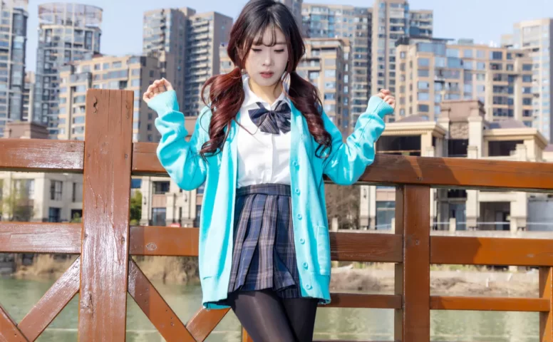 丝恋摄影 NO.020 小梦-学苑风 jk连衣裙 黑色丝袜 黑色小皮鞋[228P/1V/4.38GB]