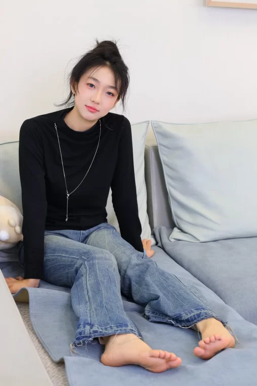 绮梦摄影 NO.254 稻芽儿 无印珍藏版[252P/1V/6.75GB]