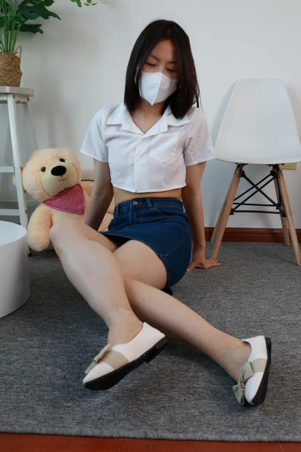 三禾摄影 NO.070 牛仔裙 平底鞋[339P/2V/6.06GB]