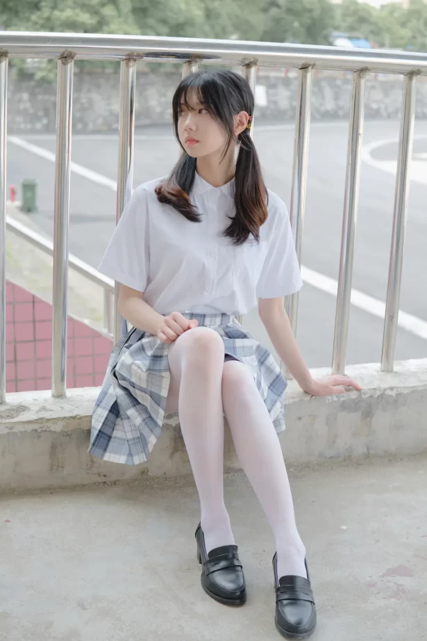 森萝财团写真 – 内部19 小七 JK白丝 13D[106P/1V/2.99GB]