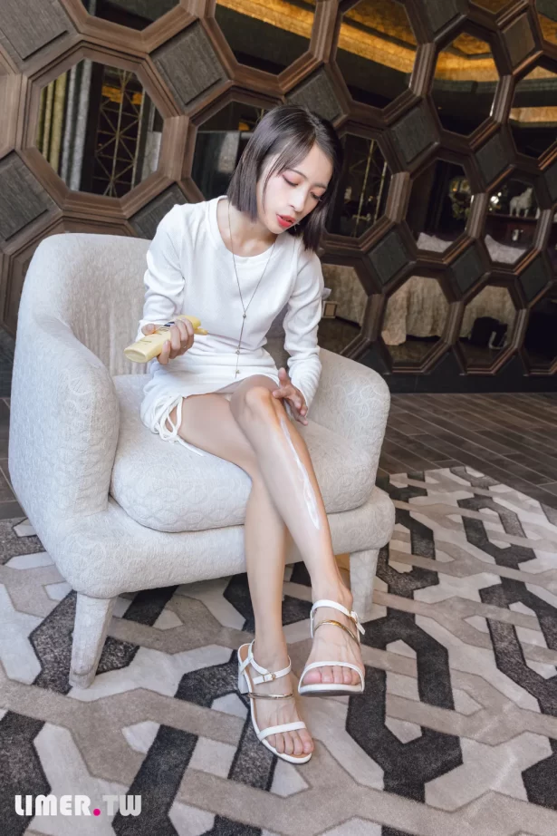 Limerence原创 NO.113 雪柏嫩肌 子子冬日[155P/1V/4.25GB]