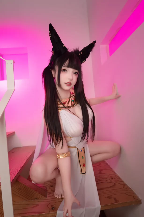 神楽板真冬 – 埃及野猫[75P/387MB]