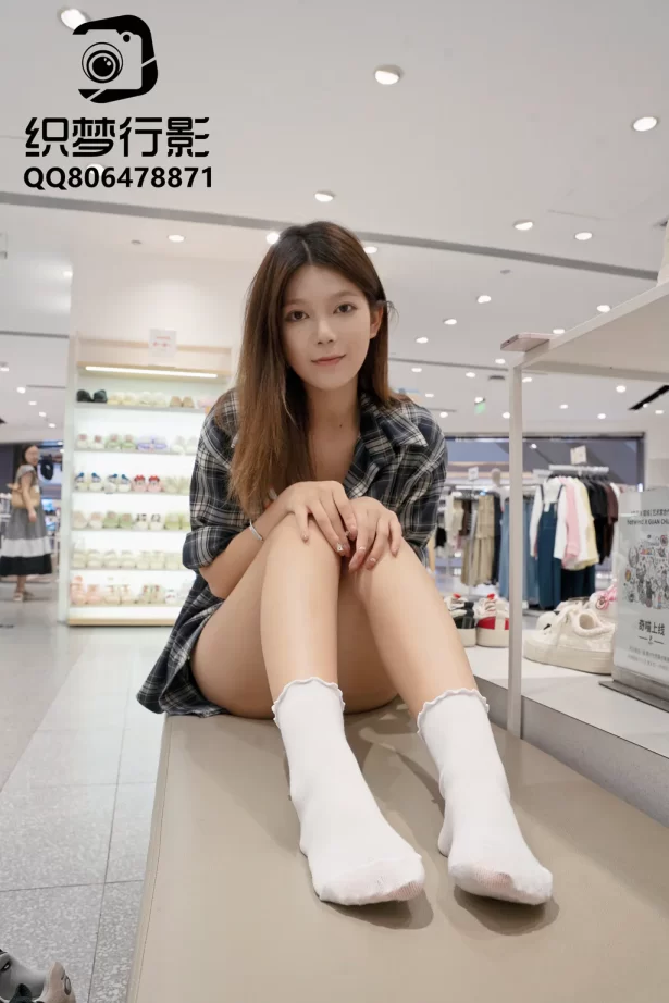 织梦行影 123 靓丽鞋秀 [300P/1V/8.75G]