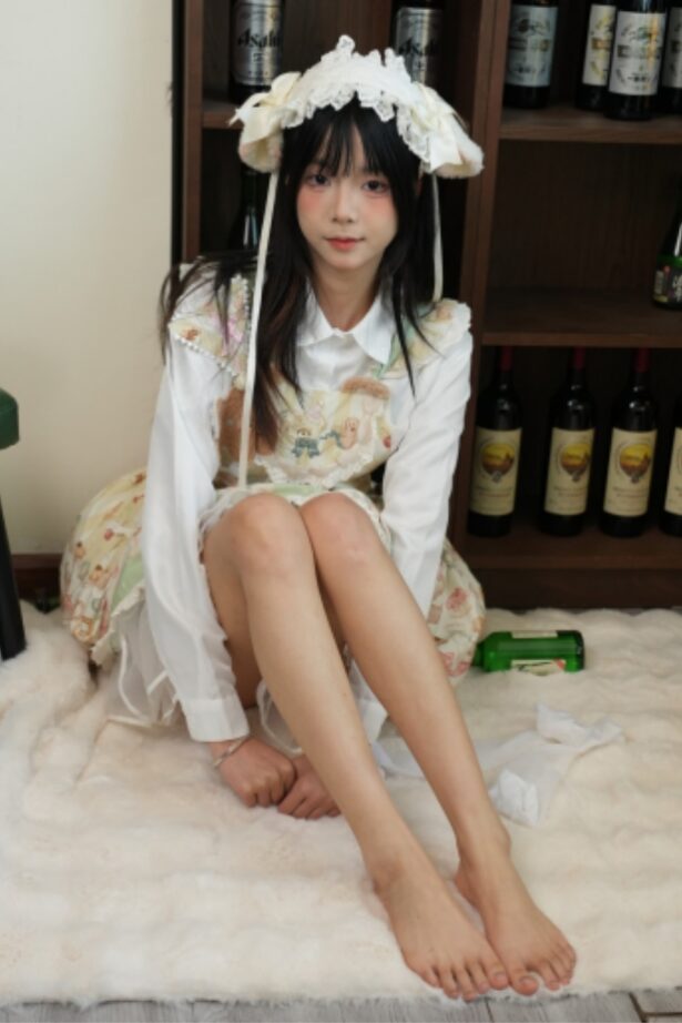 青提印象 No.12 米奇 白丝/素甲/罗莉素材 [135P/1V/3.8G]