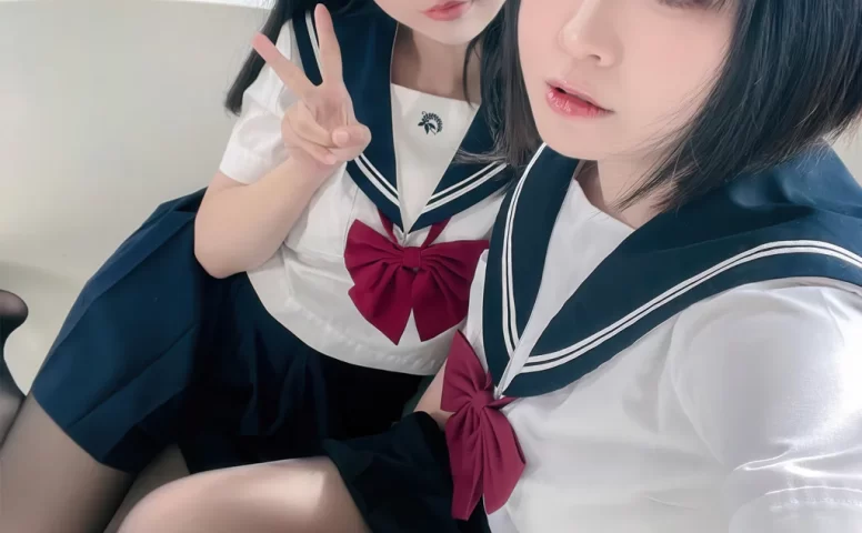 面饼仙儿 x 半半子 – 少女幻想の刻[79P/494MB]