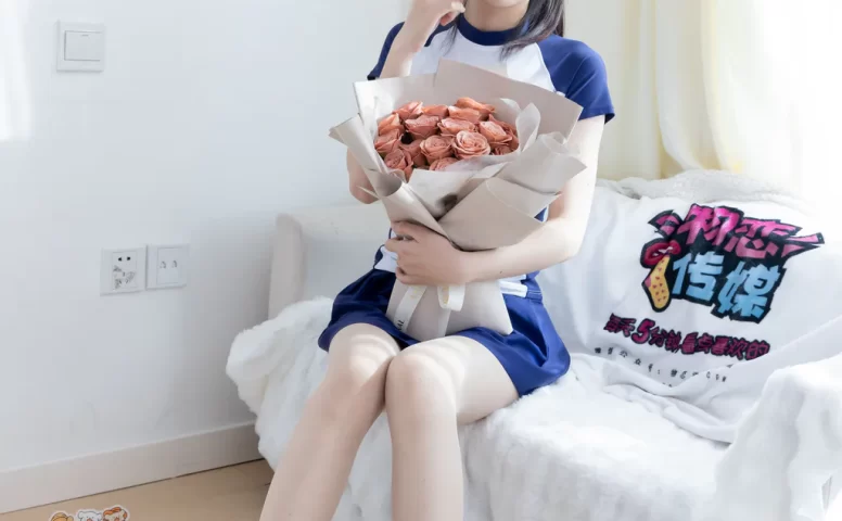 勿恋传媒 NO.2596 青提-帆布鞋、白棉袜、薄肉丝[139P/1V/3.91GB]