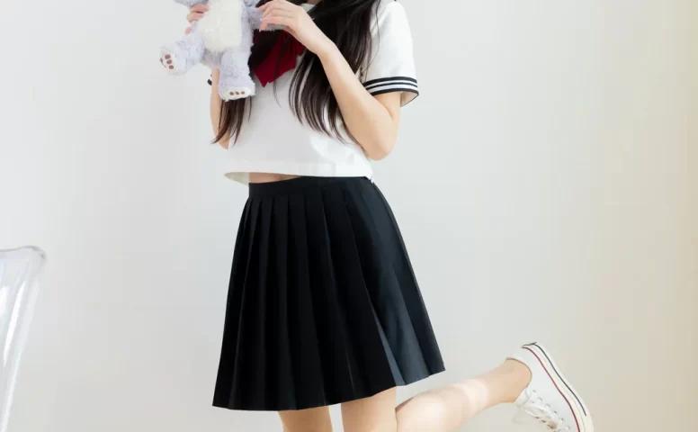 勿恋传媒 NO.2622 茯苓-帆布鞋、薄白丝、薄肉丝[160P/1V/3.93GB]