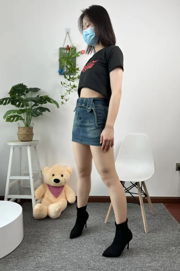 三禾摄影 NO.075 牛仔裙 肉丝 短靴[258P/1V/1.39GB]