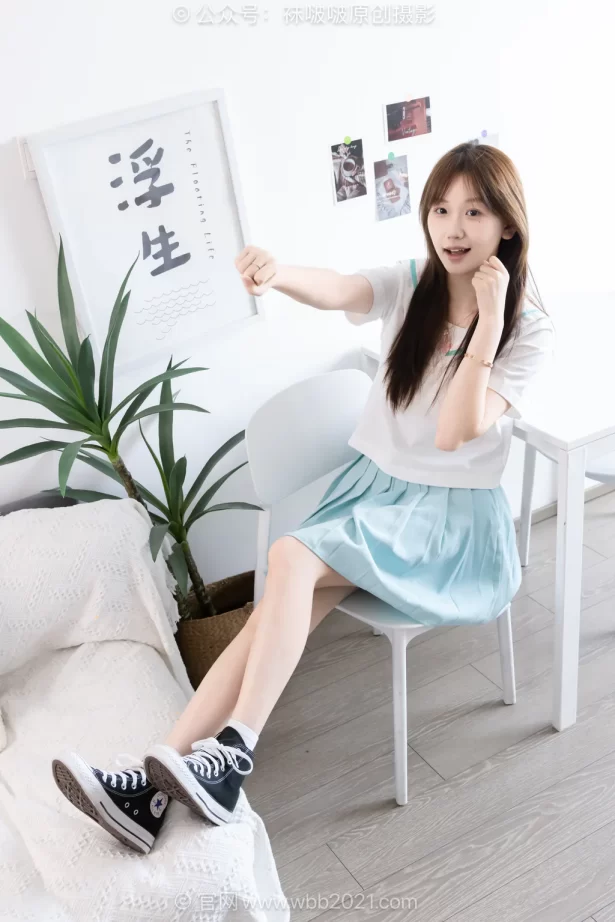 [BoBoSocks袜啵啵]NO.659 香菜-板鞋、帆布鞋、纯白棉袜、jk至服[150P/1V/6.05GB]