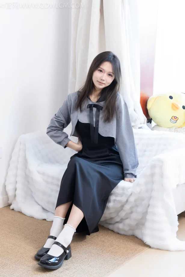 勿恋传媒 NO.2629 南星-皮鞋、白棉袜、裸足[150P/1V/3.66GB]