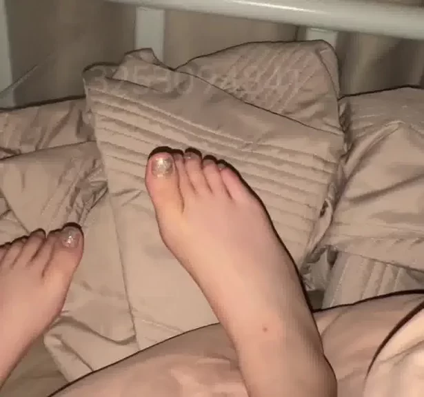 脚模面试脸足同框套路系列-252[5V/375M]