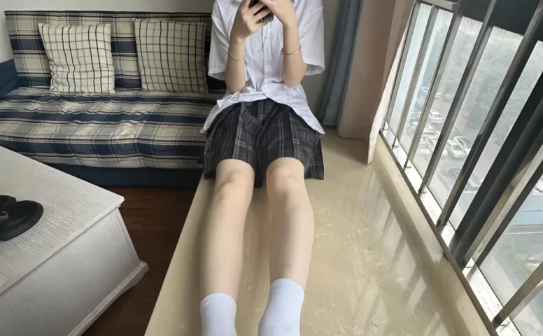 远山摄影 JK皮鞋白袜子裸足[130P/1V/351M]