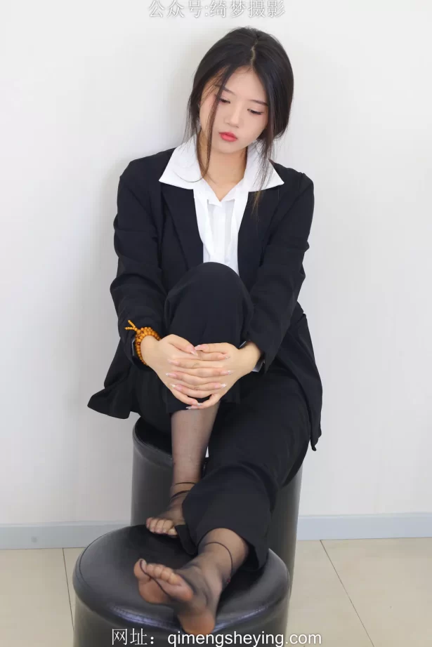 绮梦摄影 2025.05.27 NO.276 子涵 珍藏无修无水印版[463P/2V/10.0GB]