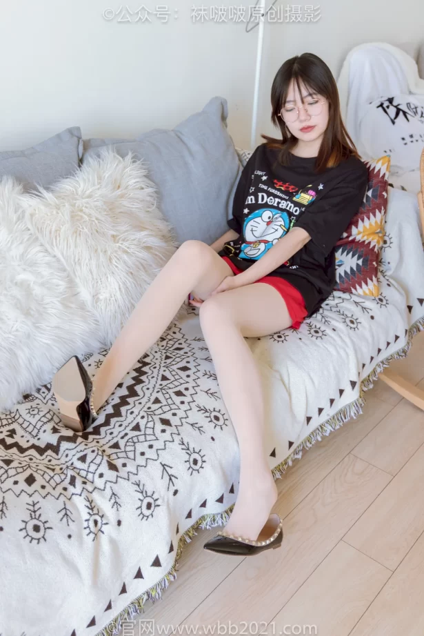 [BoBoSocks袜啵啵]积分限定作品 NO.027 小甜豆-平底鞋、厚肉丝[131P/1V/4.97GB]