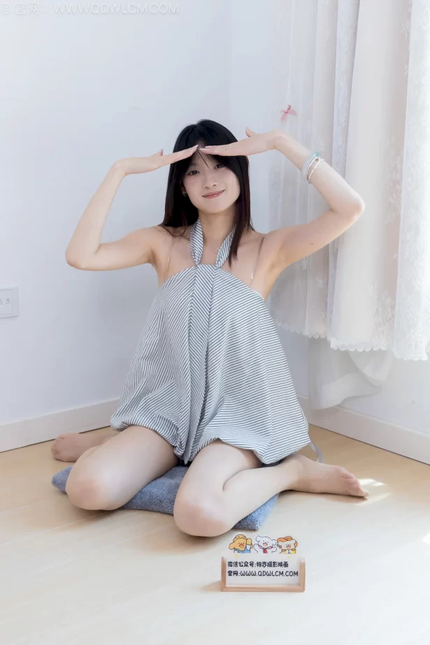 勿恋传媒 NO.2740 山奈-帆布鞋、薄肉丝[156P/1V/3.51GB]