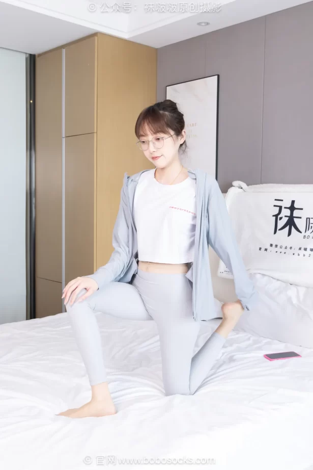 [BoBoSocks袜啵啵]积分限定作品 NO.051 稚予-运动鞋、黑棉袜、薄肉丝[140P/1V/4.99GB]