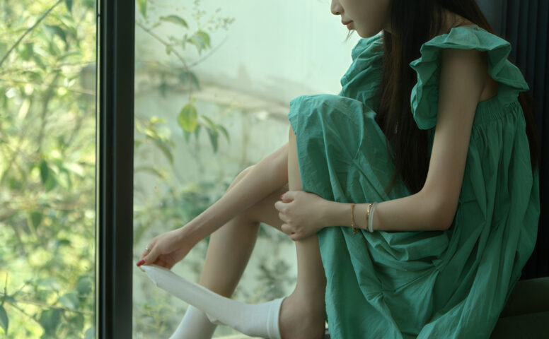 [足蘑菇] 第44期-饼饼-目不转睛看着你 [100P/533MB]